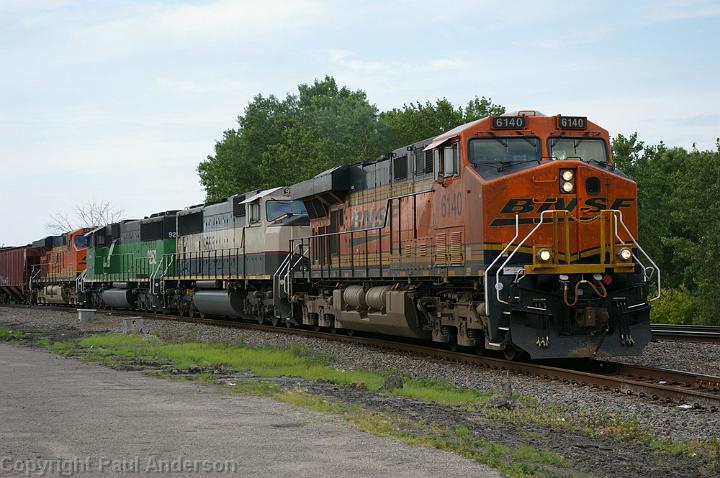 BNSF 6140 - ES44AC.jpg